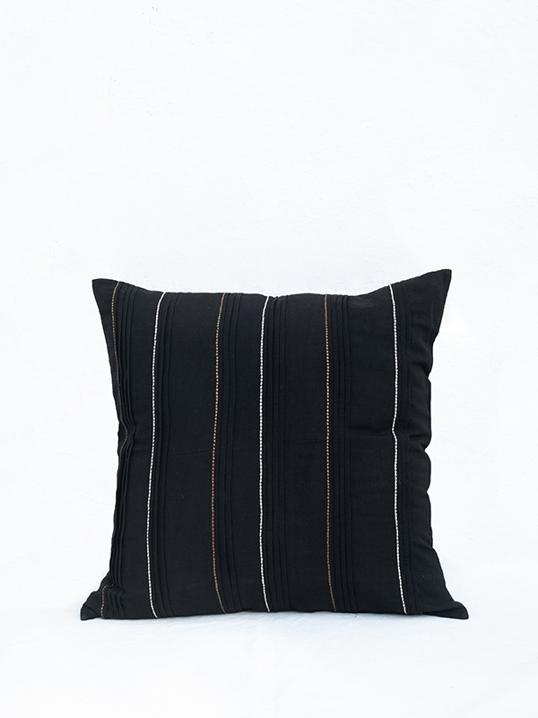 nomad-india-textile-cushions-adhyaru- black-tobacco-2