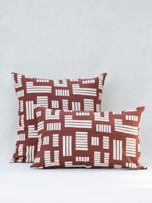 nomad-india-textiles-cushions-anvaya-terracotta-1