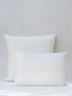 nomad-india-bedding-lekha-ivory-cushions-1