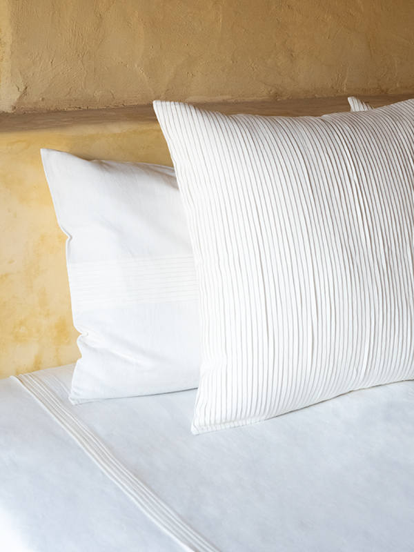 nomad-india-bedding-lkeha-bedding-ivory-1