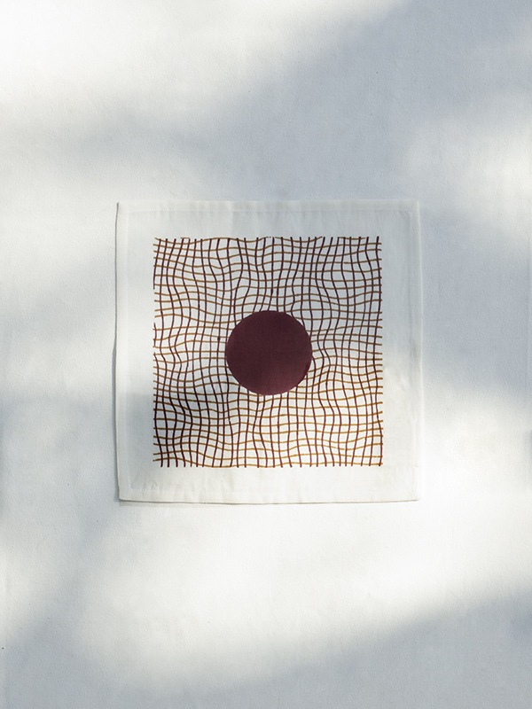 nomad-india-table-linen-raha-cocktail-napkins-ochre-crimson-1