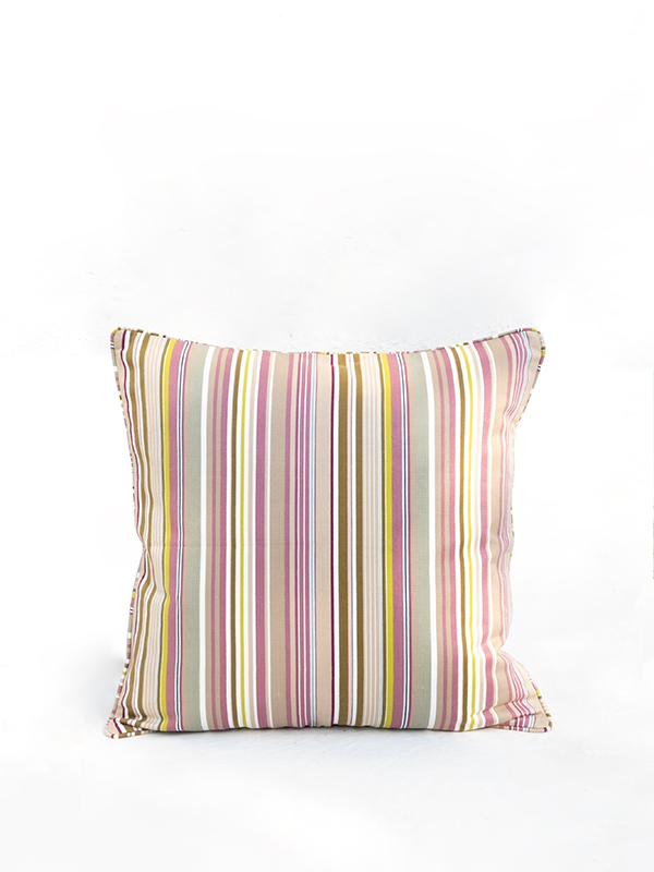 nomad-india-textiles-cushions-ojas-beige-1