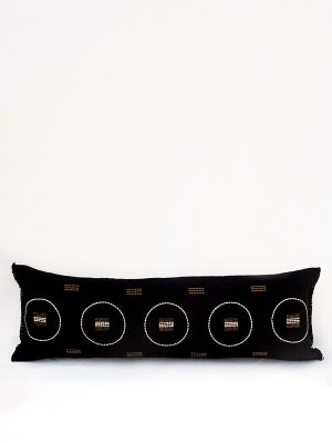 nomad-india-textiles-cushions-lumbar-shunya-black