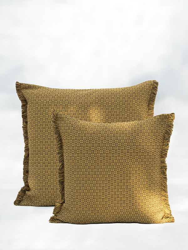 nomad-india-textiles-cushions-bunai-olive-khaki-1